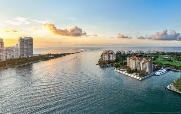 The Residences Six Fisher... - Miami Beach New Construction
